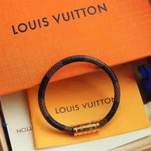 Top LV Bracelets