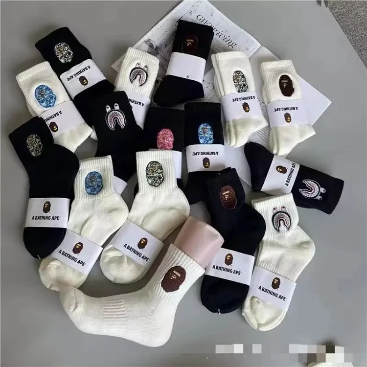 A BATHING APE socks